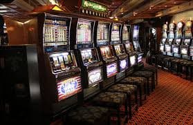 အရောင်တောက်သော video slot reels bonus round မြင်ကွင်း